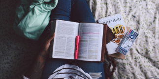 Quarter of US teens read the Bible at least 4 times a week