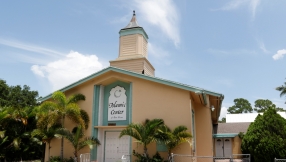 Orlando nightclub shooter\'s mosque damaged in arson attack
