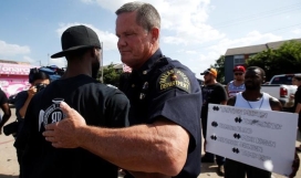 Police Officer Surprises Motorist Stopped For Speeding When He Prays Over Him After Learning Of His Sister\'s Death