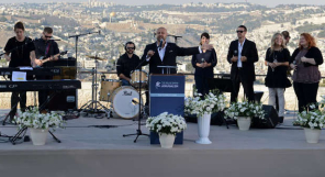 Christian Leaders Gather Hundreds of Faithful in Jerusalem to Pray for Peace