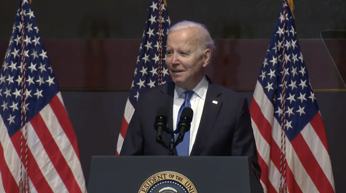 Joe Biden in emotional encounter with priest who performed late son's ...
