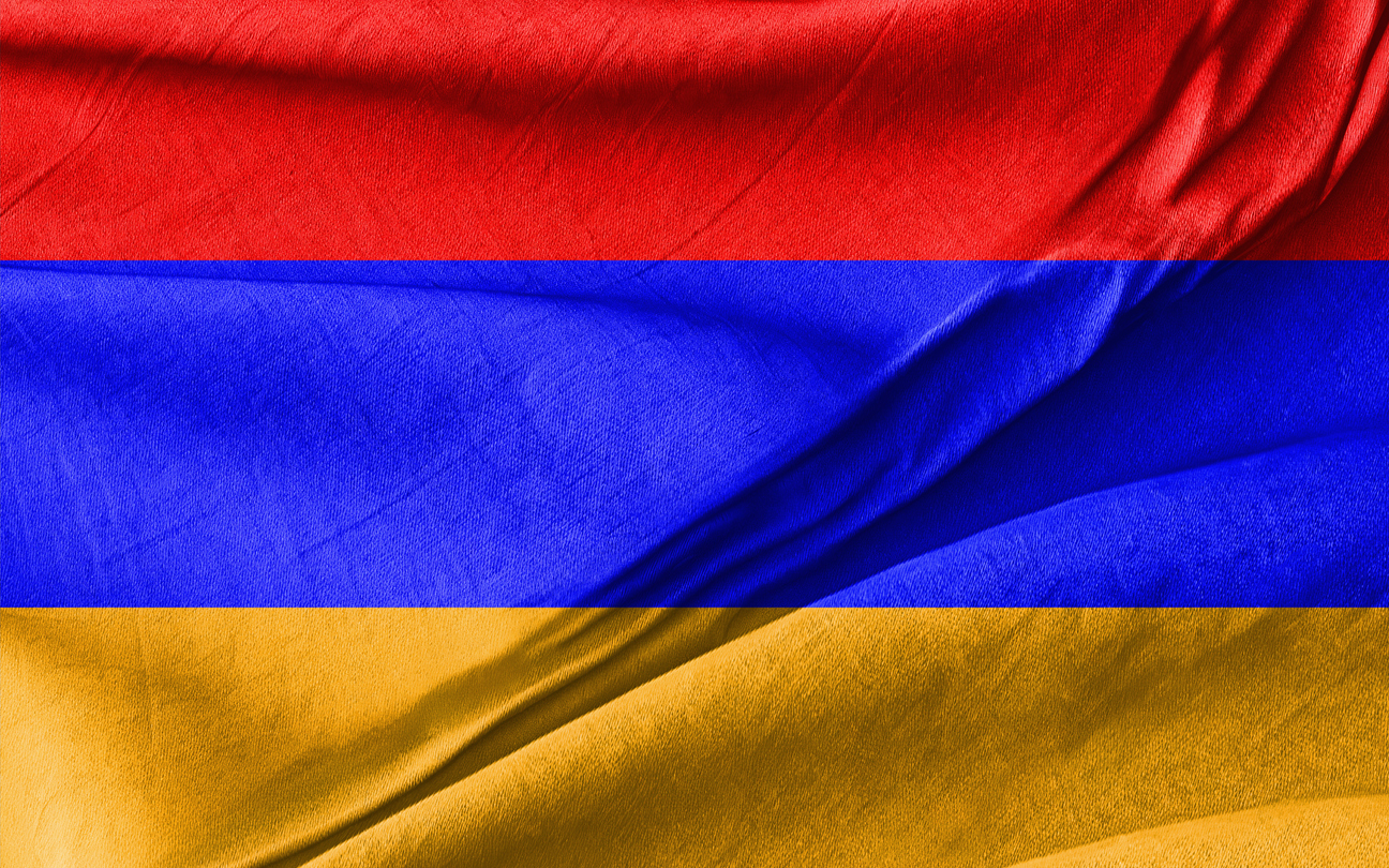 Evangelicals offer praise for Armenia PM after he recites Bible at prayer breakfast amid church tensions