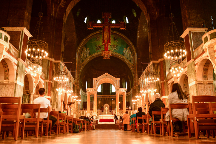 The decades long exodus of Anglican clergy into Catholicism