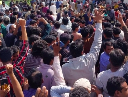 Pakistan temporarily halts plan to evict Christians from settlement