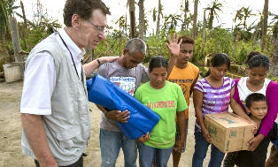 Samaritan\'s Purse steps up rapid response to Philippines Typhoon ...