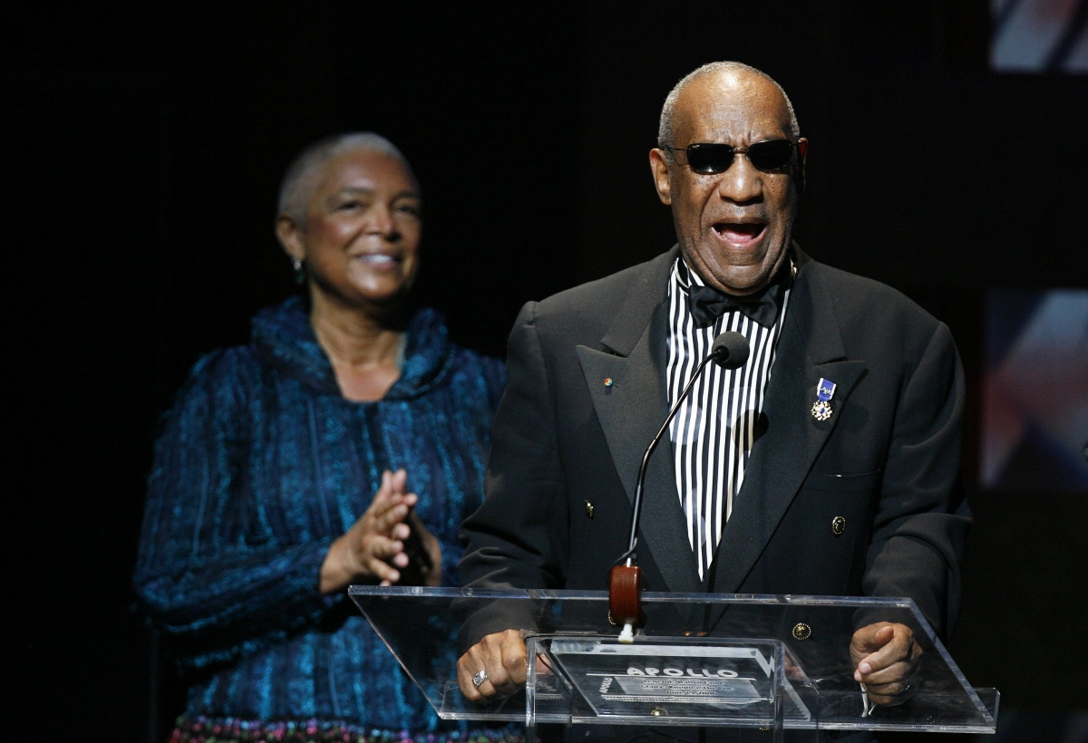 Bill Cosby\'s wife defends him \'He is the man you thought you knew