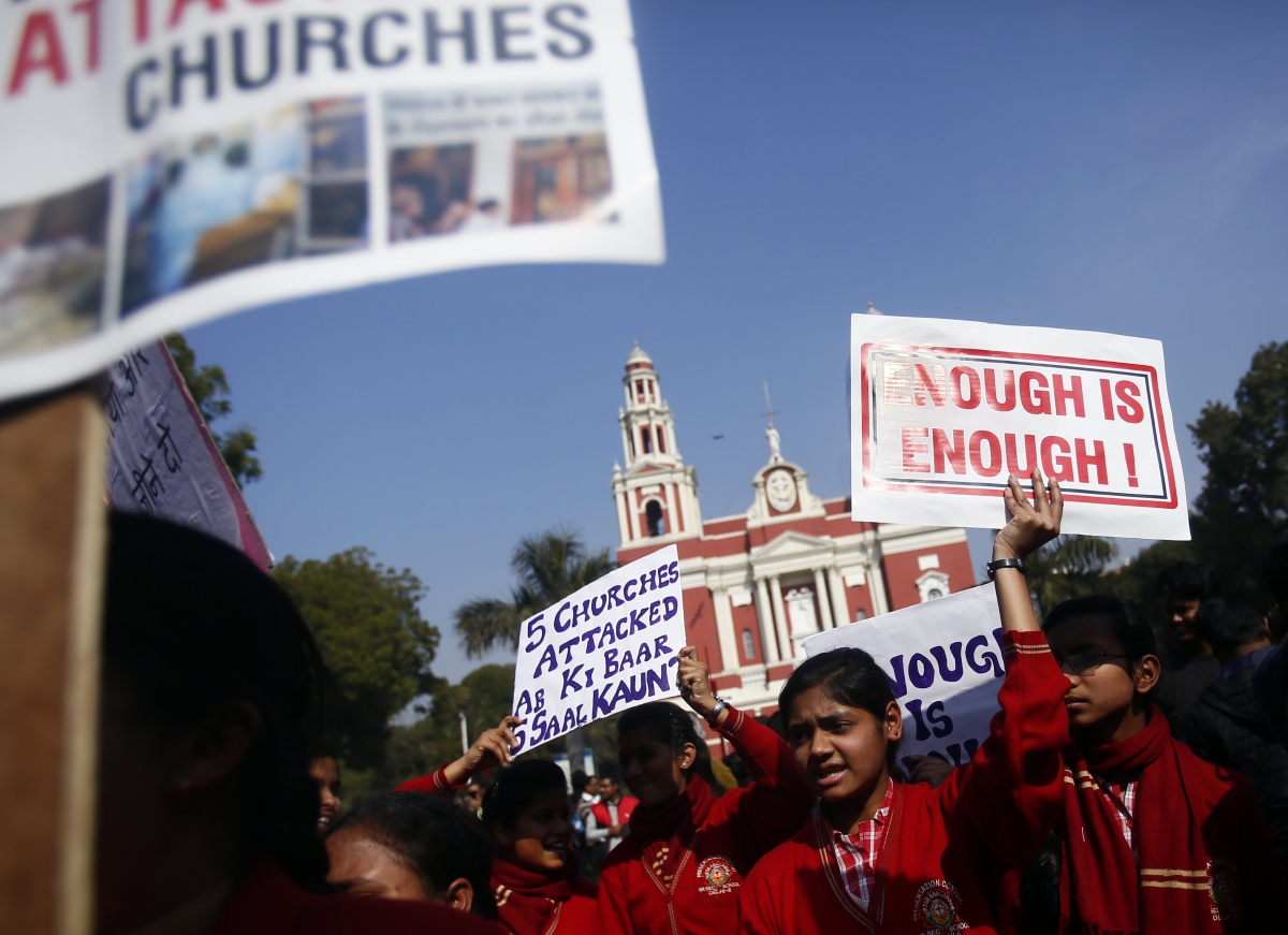 Delhi police arrest Christians protesting church attacks - Christian Today