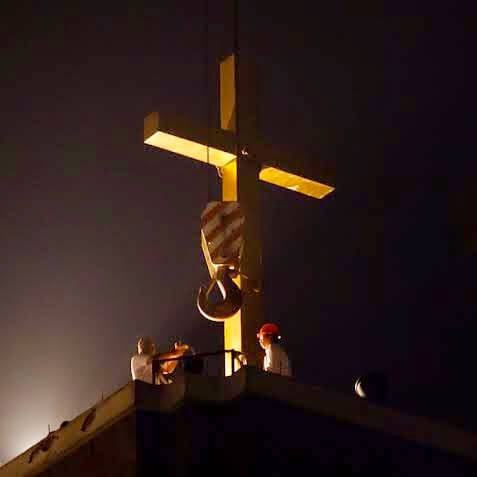 Chinese pastor who fought cross removal sentenced to 14 years in prison ...