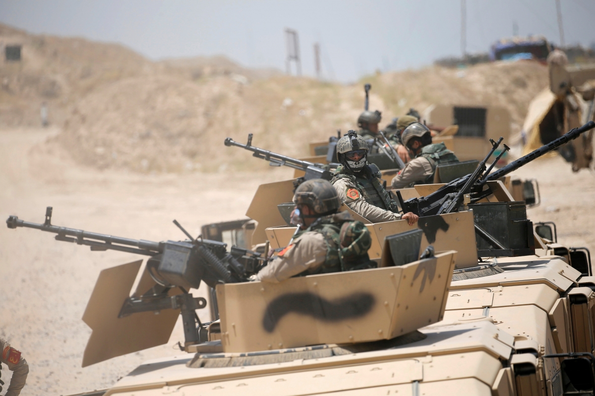 Fallujah: Thousands trapped as ISIS fights back against Iraqi forces ...