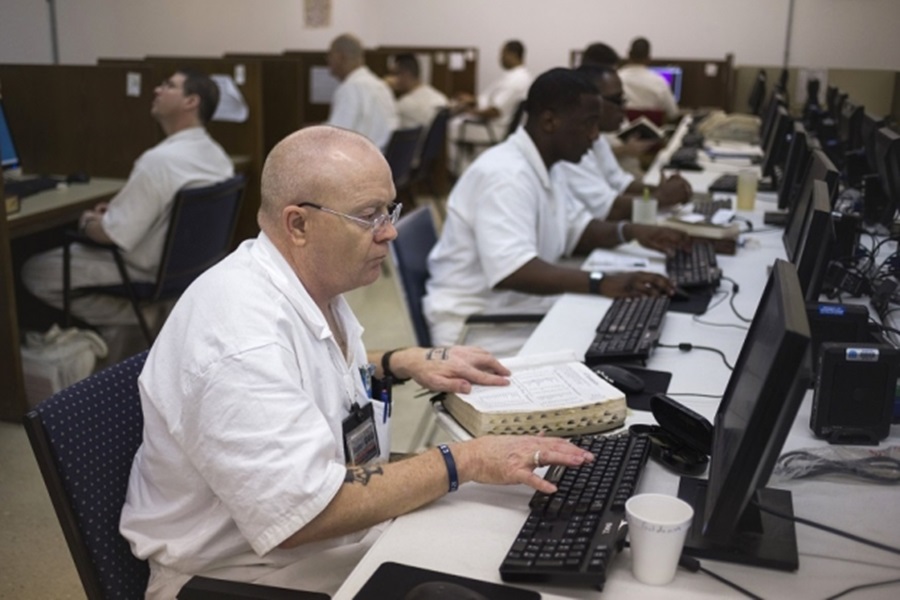 Bible College in U.S. Maximum Security Prisons Turns Hard-Core ...